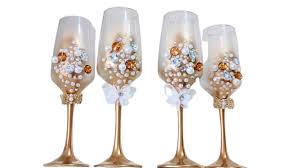 Cherish the Moment with Christine Style’s Personalized Wedding Glasses